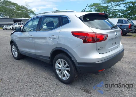 2017 Nissan Rogue Sport Sv z USA, uszkodzony, nr VIN JN1BJ1CP2HW013252